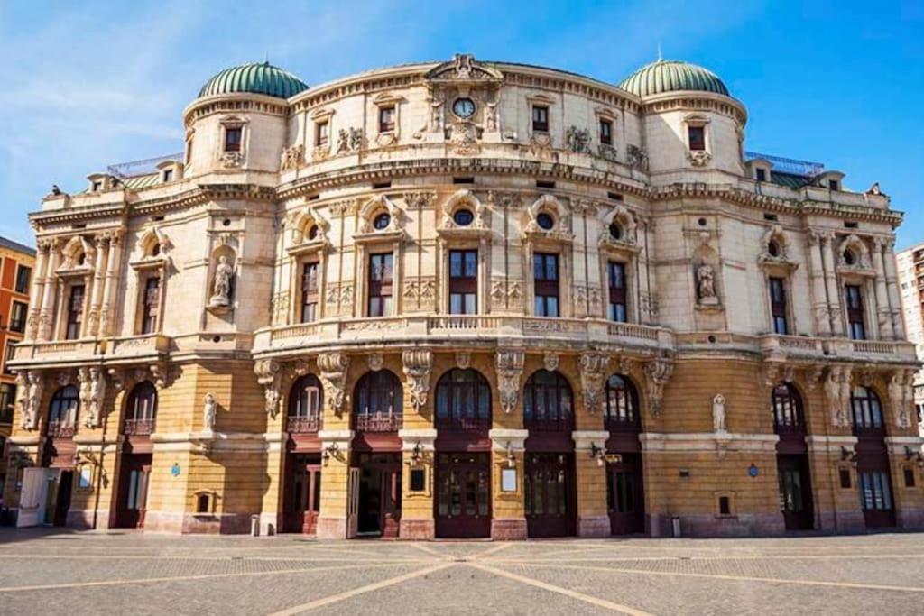 Calida Estancia Descubre La Ciudad Bilbao Exterior foto